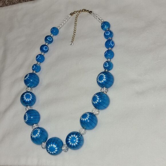 Stunning Graduated Bead Handmade Handcrafted Necklace 22-25 Inches NWOT - Picture 4 of 5